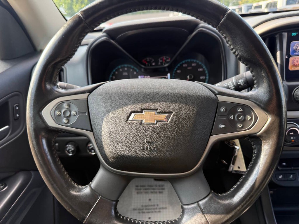 Chevrolet Colorado Vehicle Full-screen Gallery Image 23
