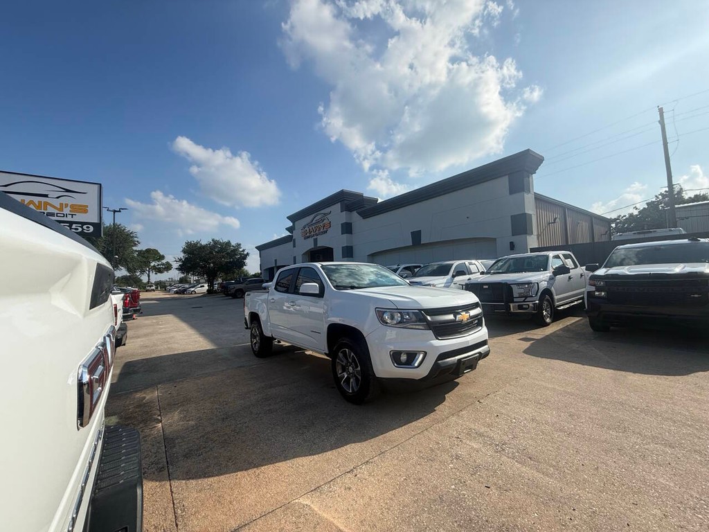 Chevrolet Colorado Vehicle Full-screen Gallery Image 45