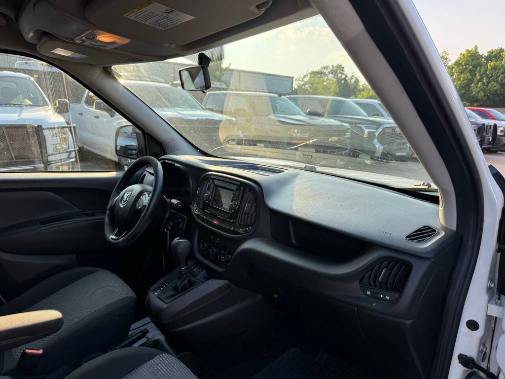 Ram ProMaster City Cargo Van Vehicle Full-screen Gallery Image 10