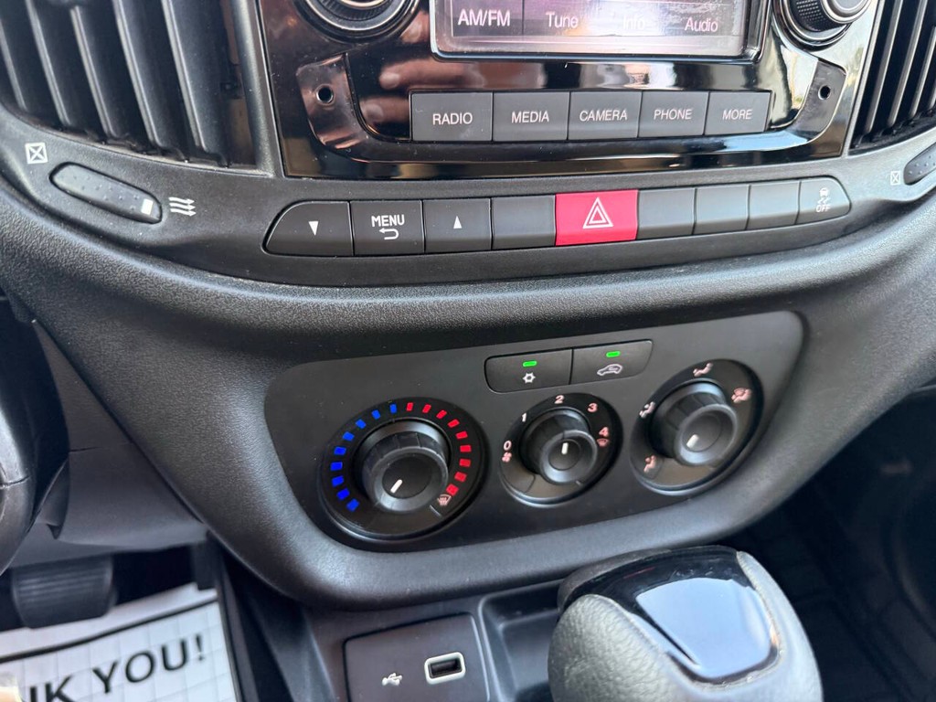 Ram ProMaster City Cargo Van Vehicle Full-screen Gallery Image 22