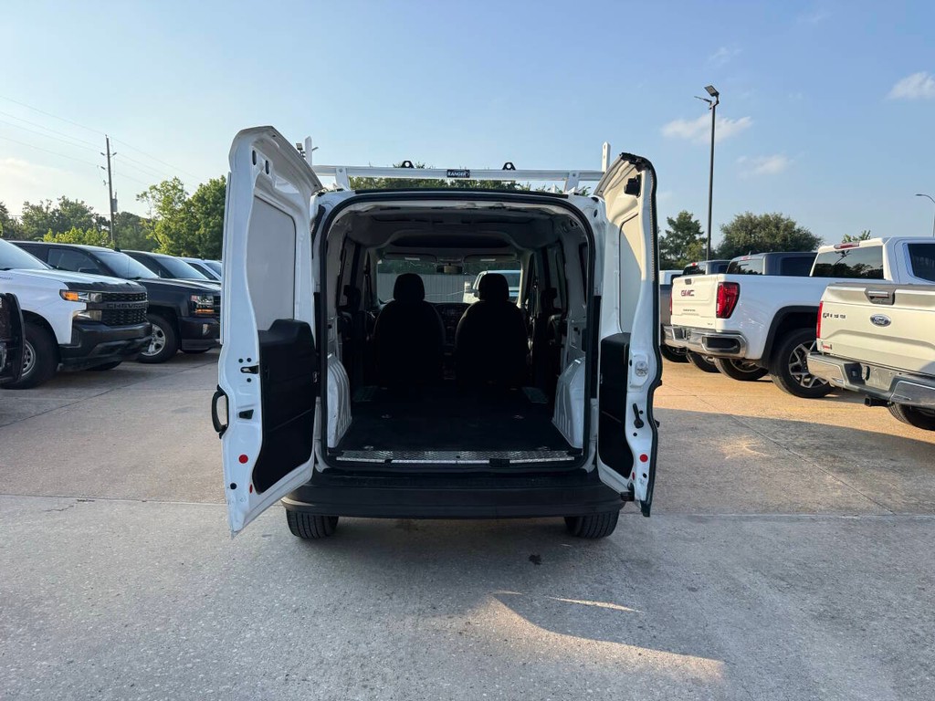 Ram ProMaster City Cargo Van Vehicle Full-screen Gallery Image 32