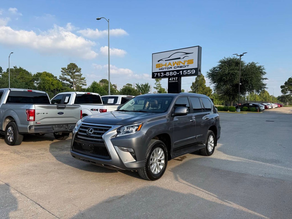 Lexus GX Vehicle Full-screen Gallery Image 46