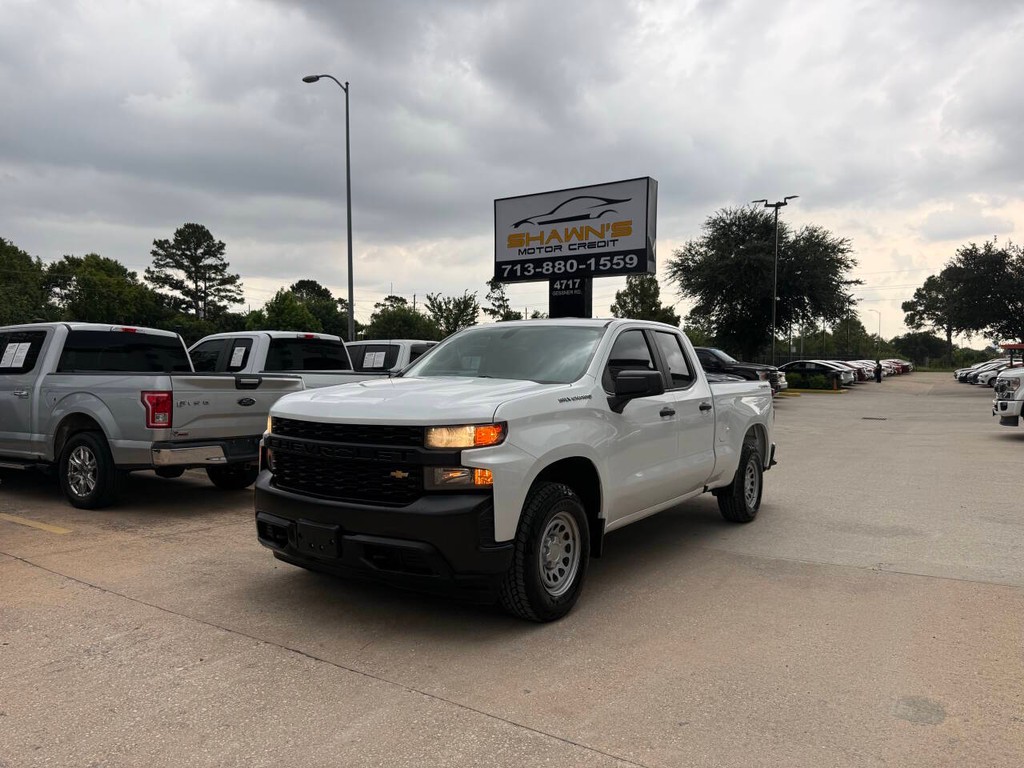 Chevrolet Silverado 1500 Vehicle Full-screen Gallery Image 03
