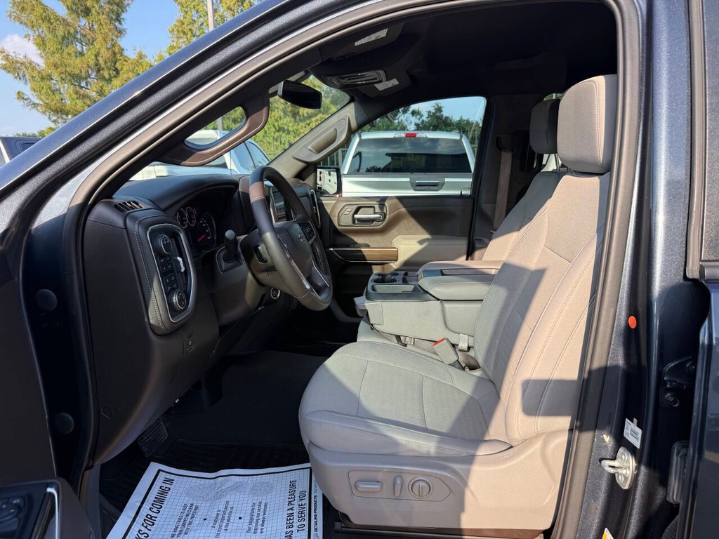 Chevrolet Silverado 1500 Vehicle Full-screen Gallery Image 07