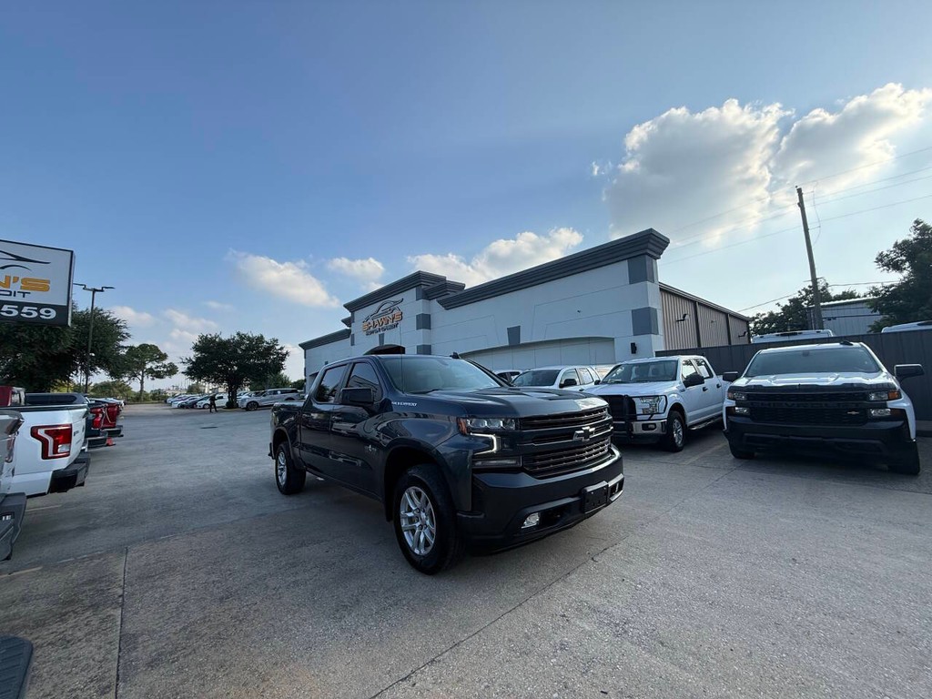 Chevrolet Silverado 1500 Vehicle Full-screen Gallery Image 45