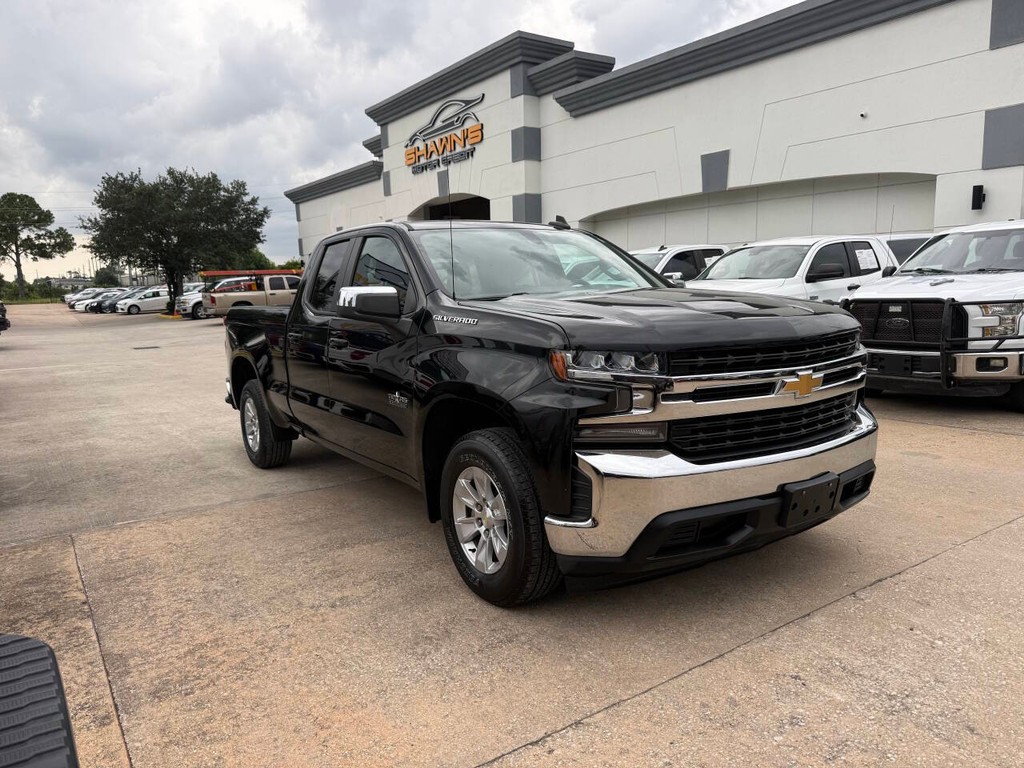 Chevrolet Silverado 1500 Vehicle Full-screen Gallery Image 02