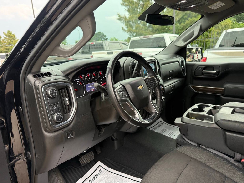 Chevrolet Silverado 1500 Vehicle Full-screen Gallery Image 06