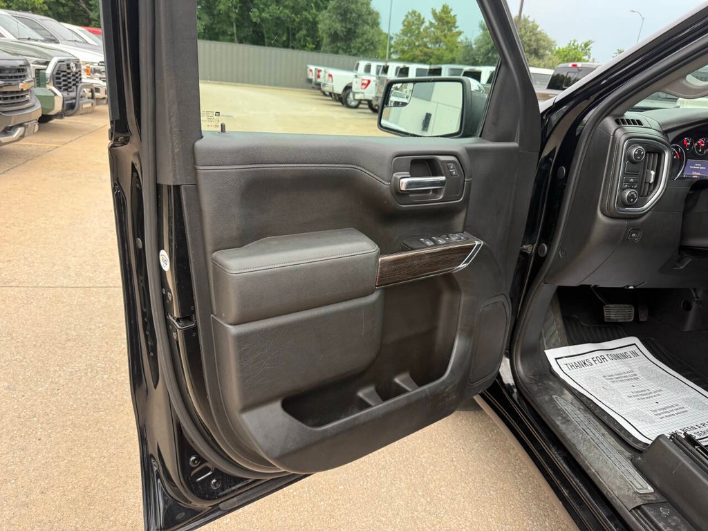 Chevrolet Silverado 1500 Vehicle Full-screen Gallery Image 08