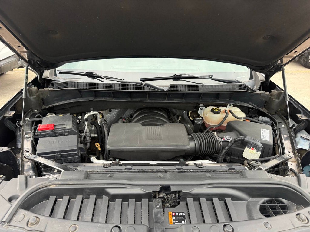 Chevrolet Silverado 1500 Vehicle Full-screen Gallery Image 34