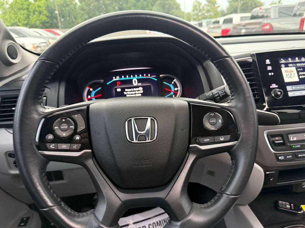 Honda Pilot Vehicle Full-screen Gallery Image 25