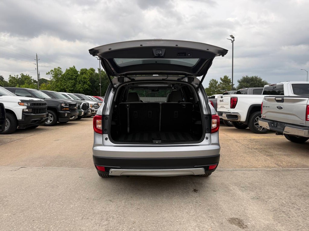 Honda Pilot Vehicle Full-screen Gallery Image 38