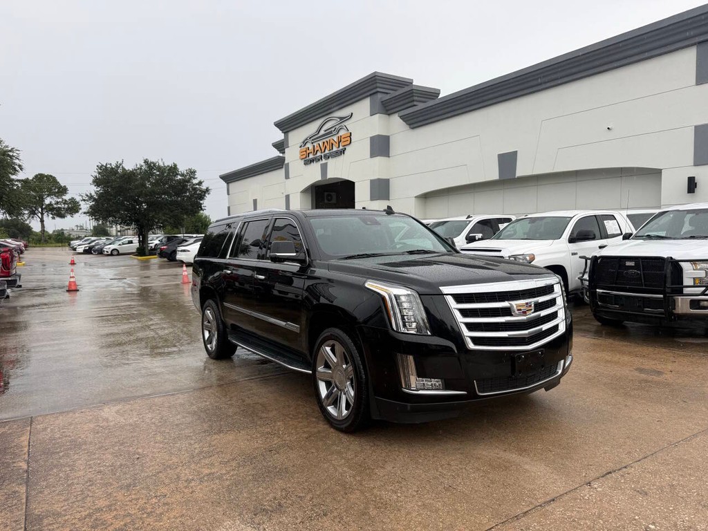 Cadillac Escalade ESV Vehicle Full-screen Gallery Image 02