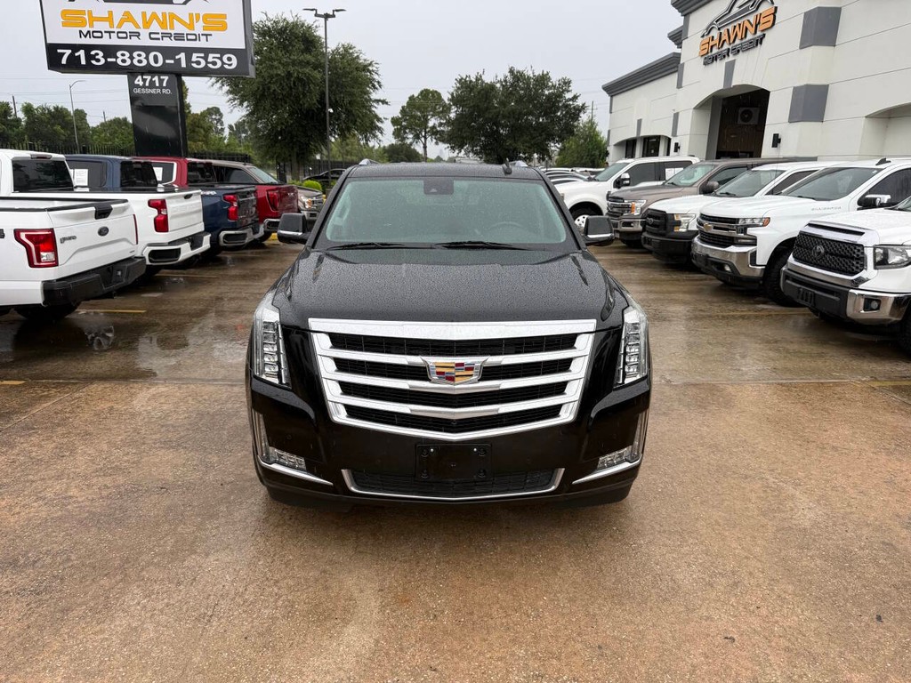 Cadillac Escalade ESV Vehicle Full-screen Gallery Image 43