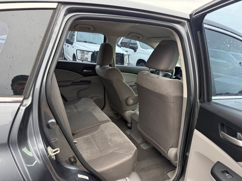 Honda CR-V Vehicle Full-screen Gallery Image 15