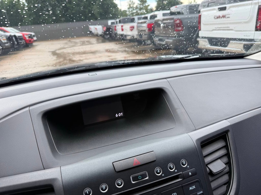 Honda CR-V Vehicle Full-screen Gallery Image 26