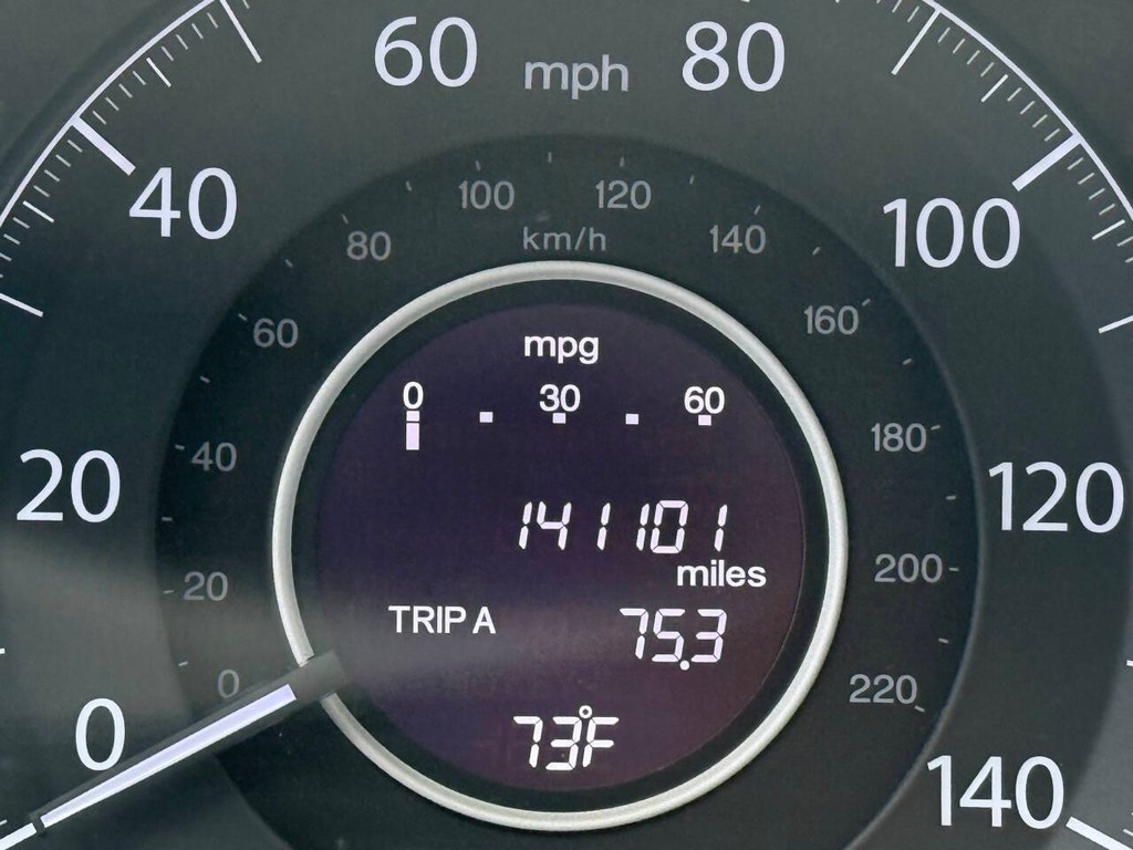 Honda CR-V Vehicle Full-screen Gallery Image 33