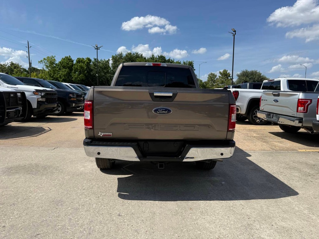 Ford F-150 Vehicle Full-screen Gallery Image 37