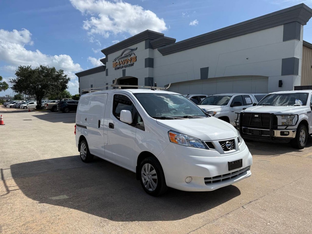 Nissan NV200 Compact Cargo Vehicle Full-screen Gallery Image 36