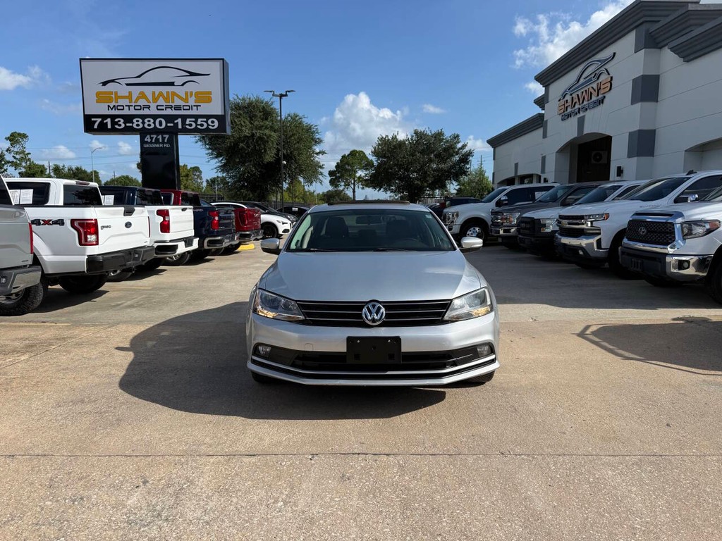 Volkswagen Jetta Sedan Vehicle Full-screen Gallery Image 41