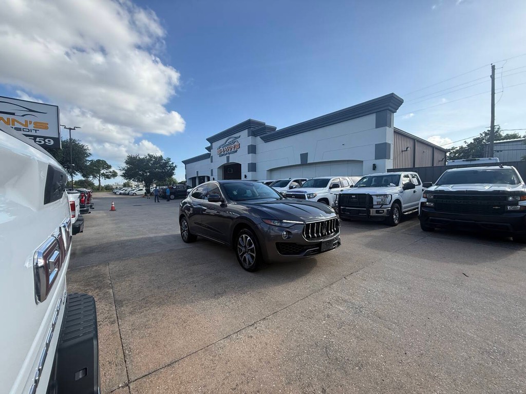 Maserati Levante Vehicle Full-screen Gallery Image 42
