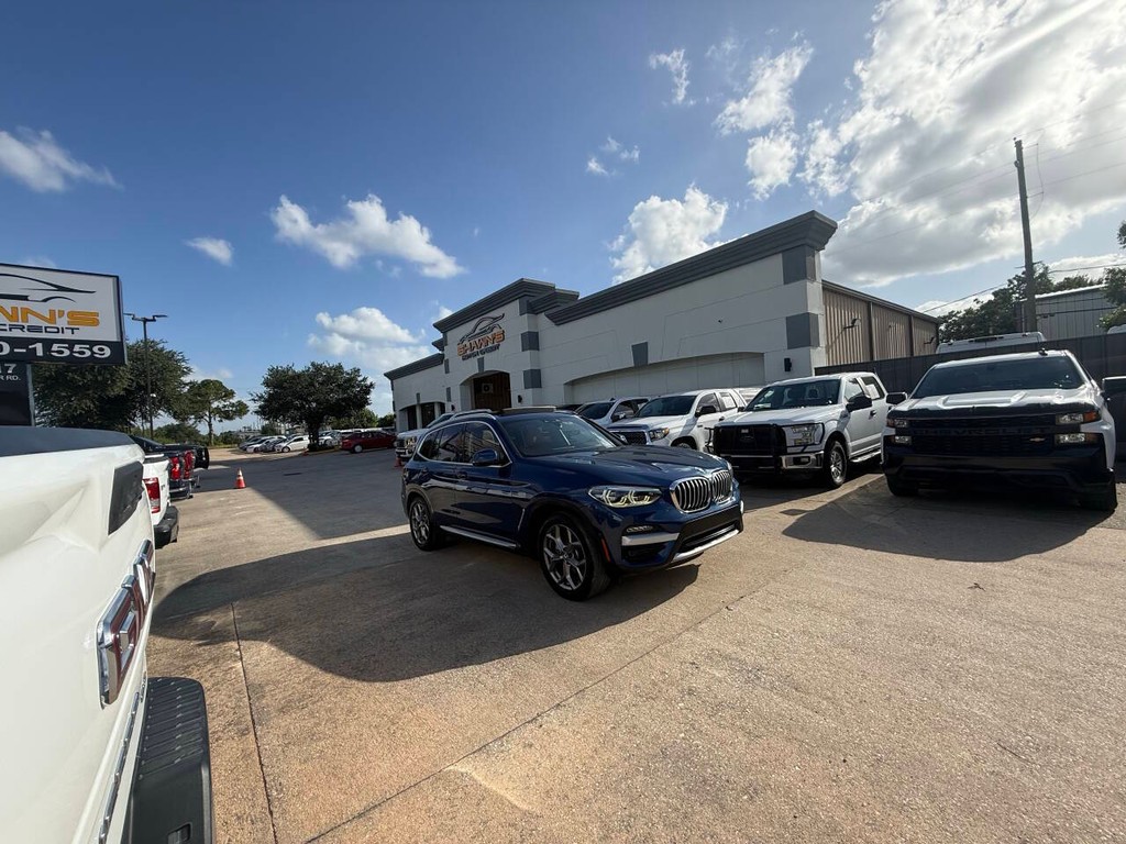 BMW X3 Vehicle Full-screen Gallery Image 46