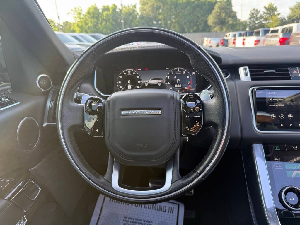 Land Rover Range Rover Sport Vehicle Full-screen Gallery Image 22