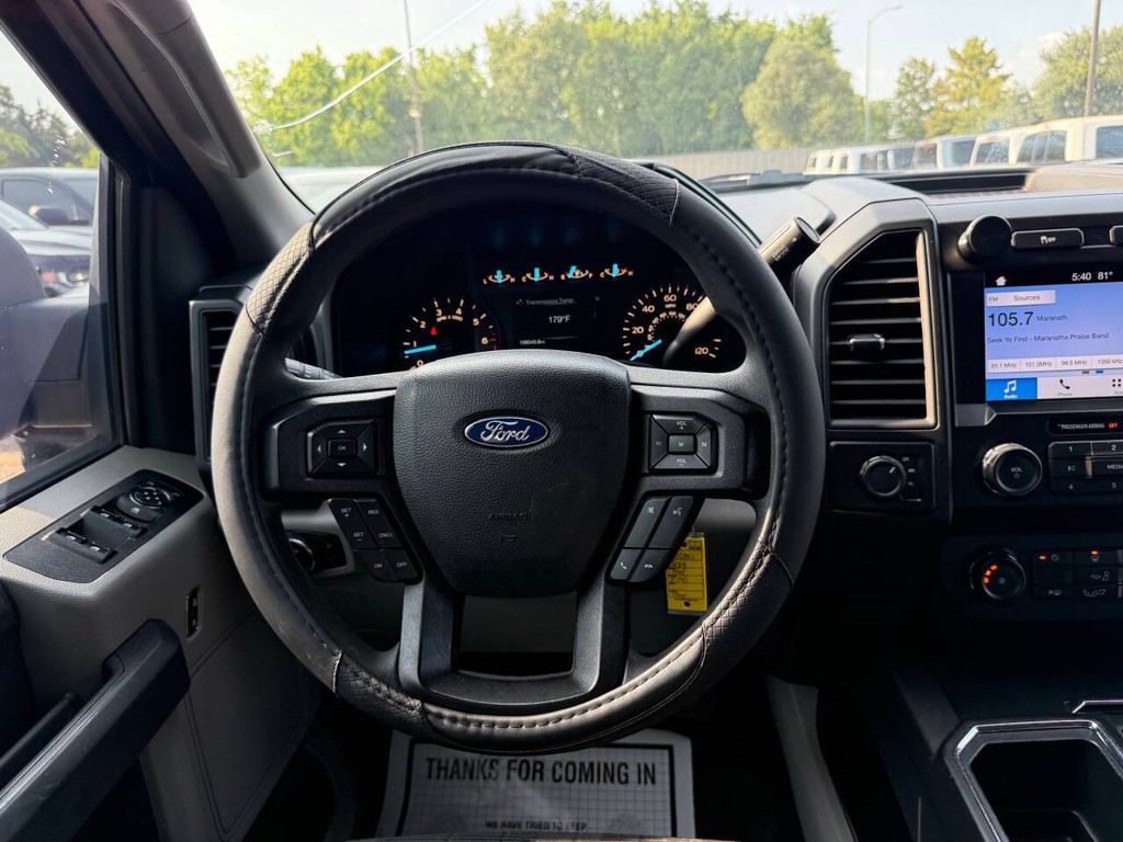 Ford F-150 Vehicle Full-screen Gallery Image 22