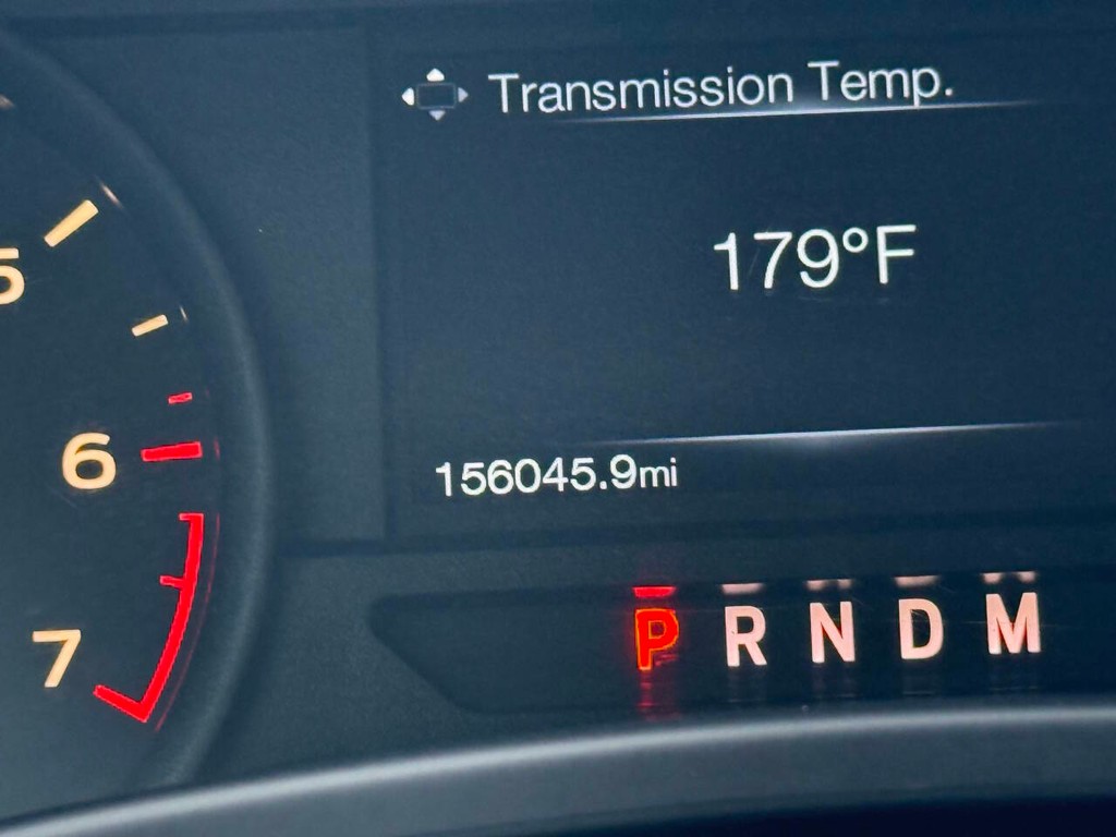 Ford F-150 Vehicle Full-screen Gallery Image 32