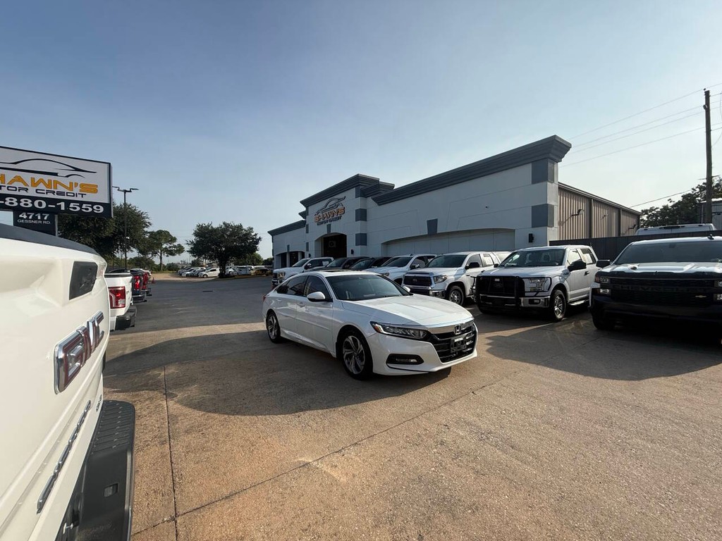Honda Accord Sedan Vehicle Full-screen Gallery Image 43