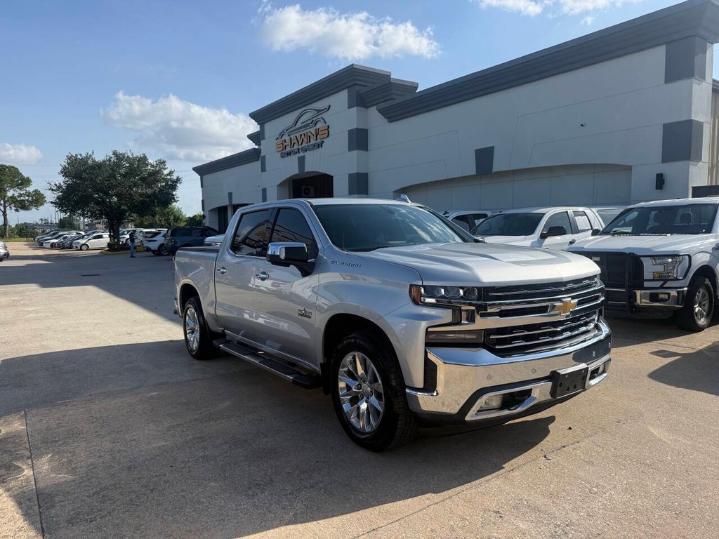 Chevrolet Silverado 1500 Vehicle Full-screen Gallery Image 02