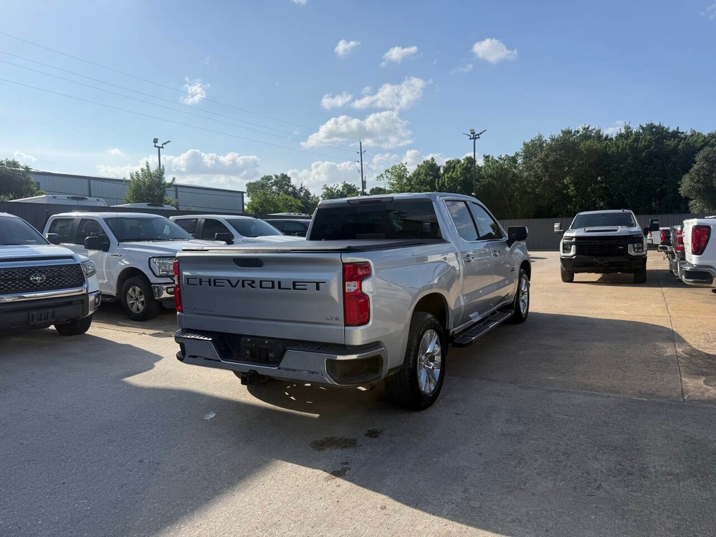 Chevrolet Silverado 1500 Vehicle Full-screen Gallery Image 05
