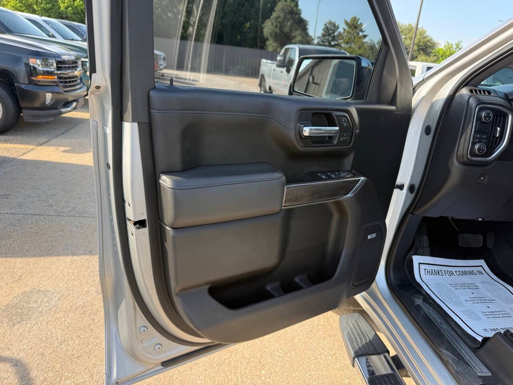 Chevrolet Silverado 1500 Vehicle Full-screen Gallery Image 08