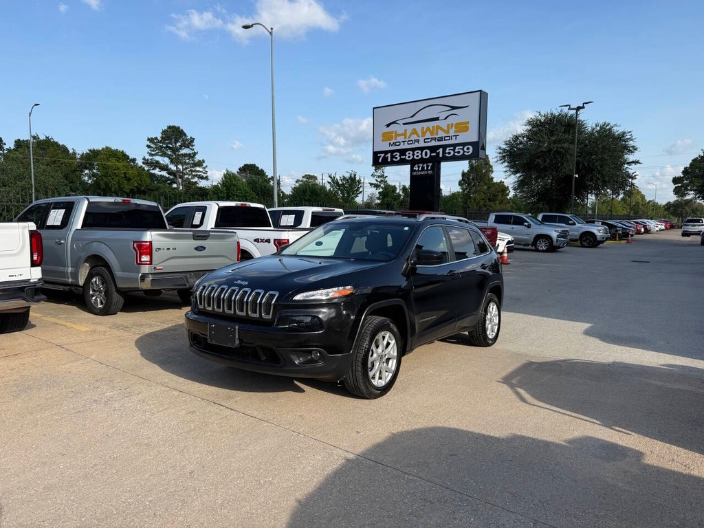 Jeep Cherokee Vehicle Full-screen Gallery Image 03