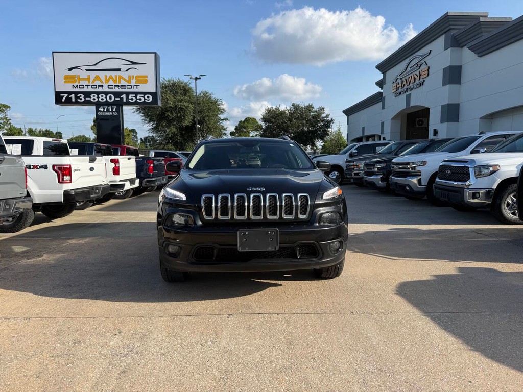 Jeep Cherokee Vehicle Full-screen Gallery Image 39