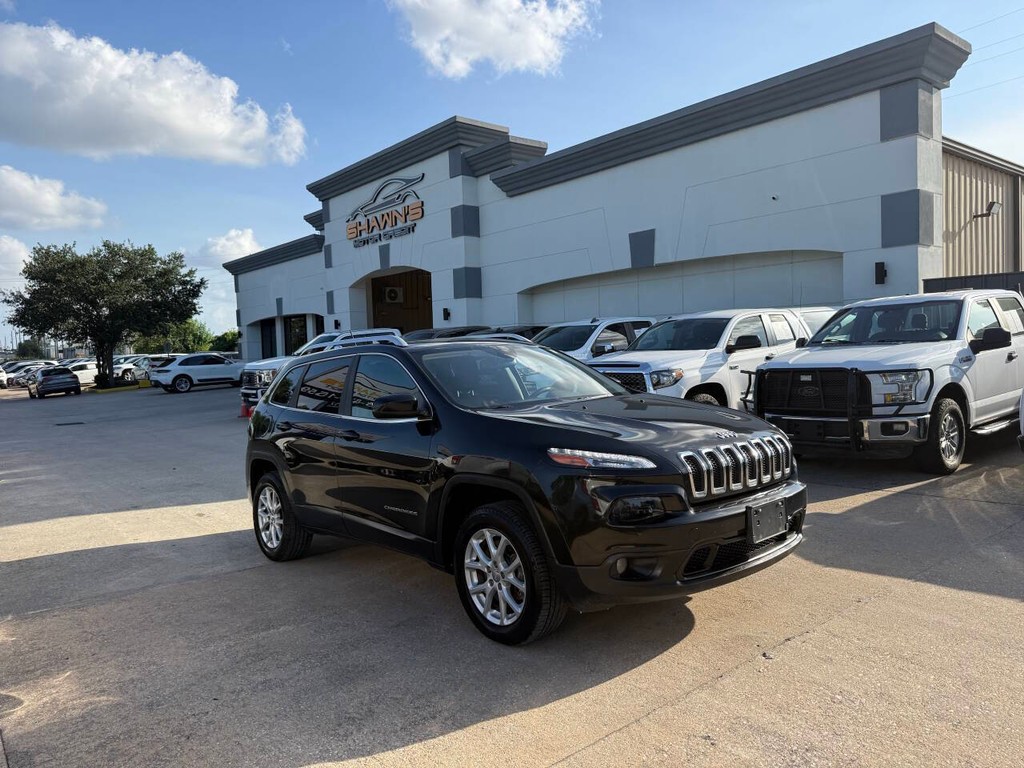 Jeep Cherokee Vehicle Full-screen Gallery Image 40