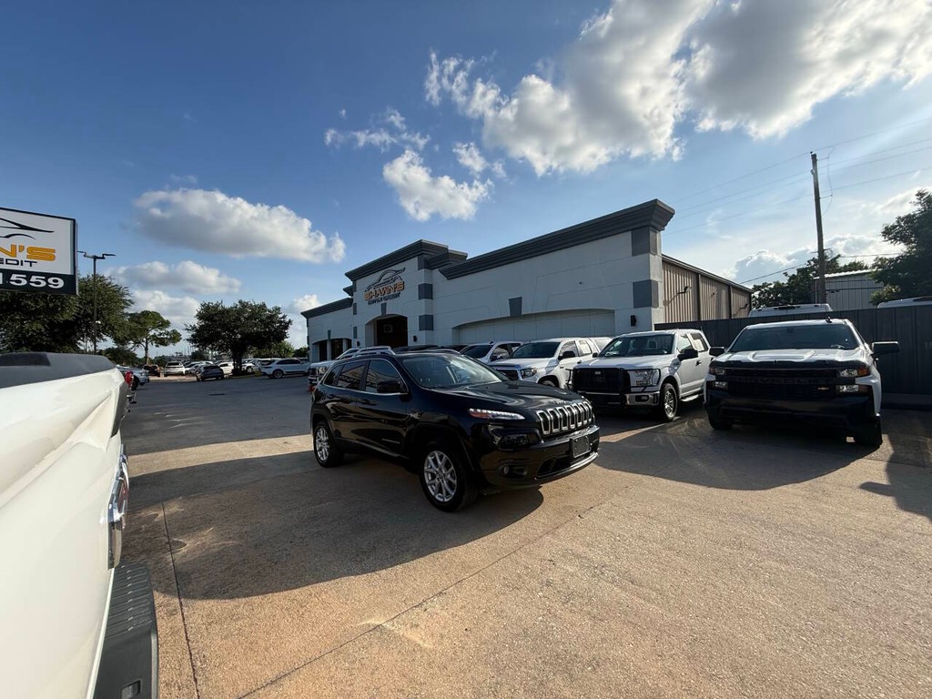 Jeep Cherokee Vehicle Full-screen Gallery Image 42