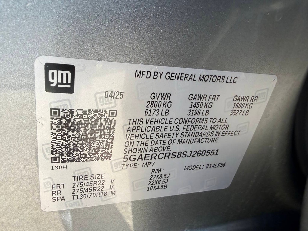 Buick Enclave Vehicle Full-screen Gallery Image 34