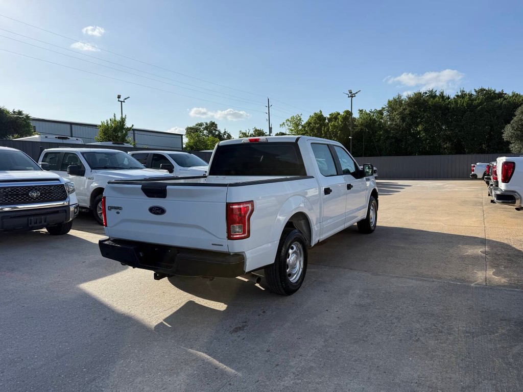 Ford F-150 Vehicle Full-screen Gallery Image 05