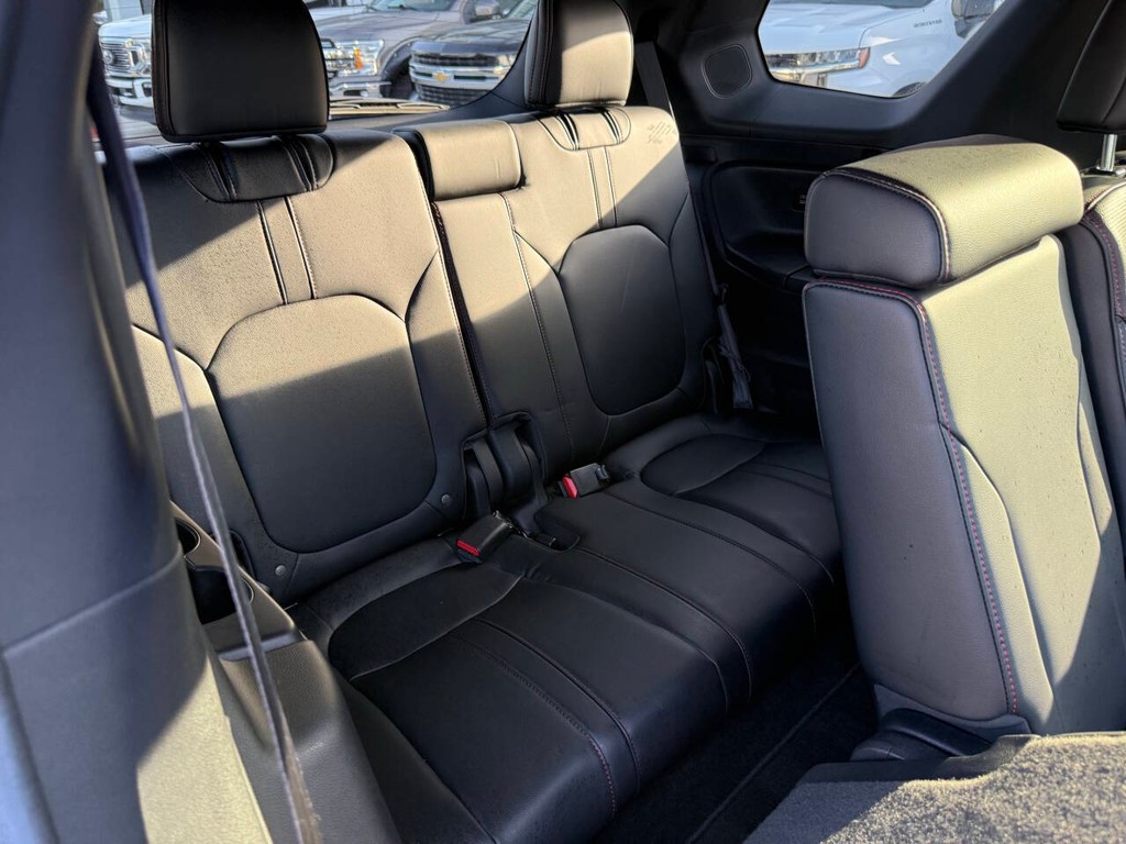 Honda Pilot Vehicle Full-screen Gallery Image 17