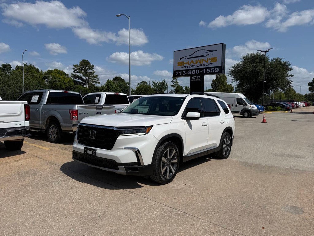 Honda Pilot Vehicle Full-screen Gallery Image 03