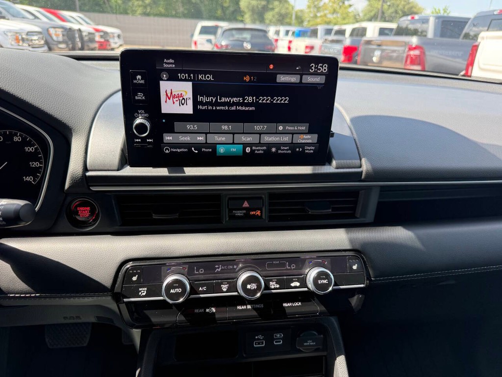 Honda Pilot Vehicle Full-screen Gallery Image 26