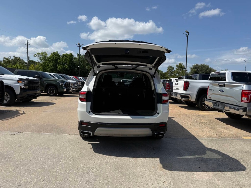 Honda Pilot Vehicle Full-screen Gallery Image 42