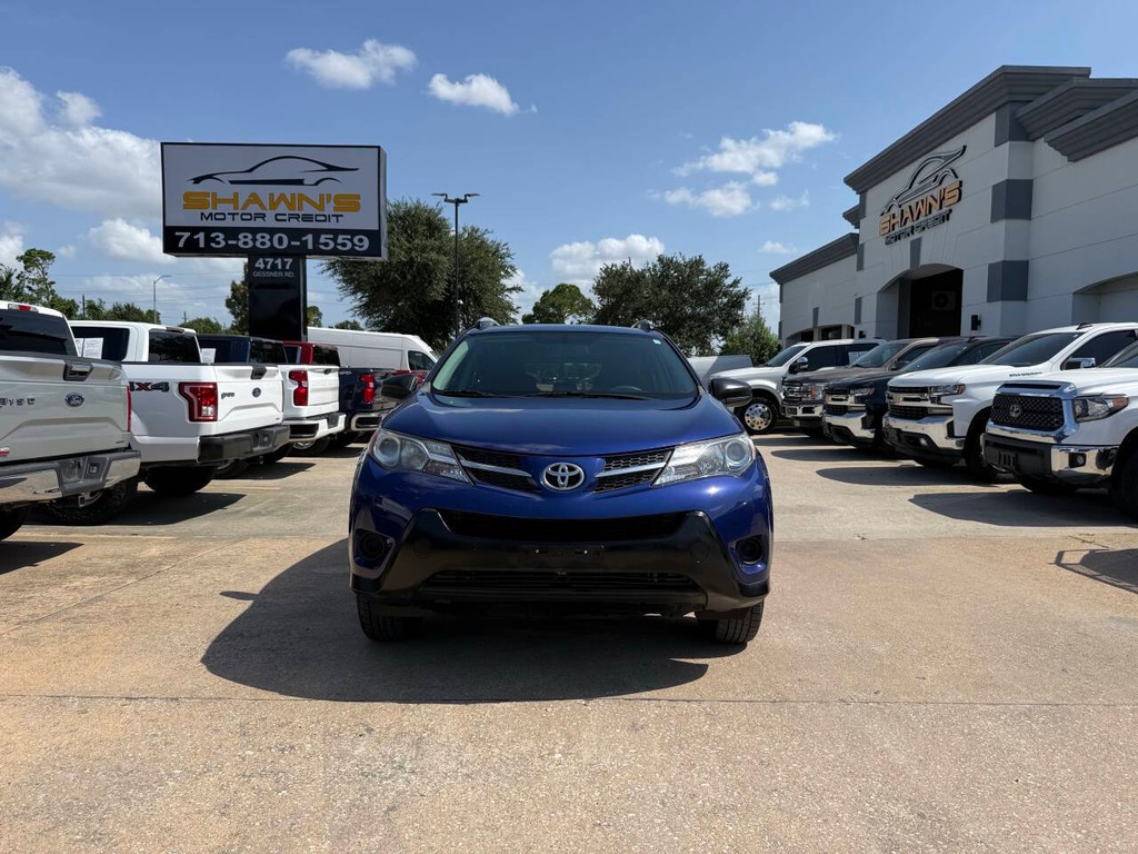 Toyota RAV4 Vehicle Full-screen Gallery Image 37