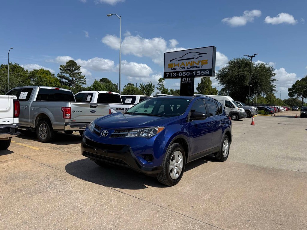 Toyota RAV4 Vehicle Full-screen Gallery Image 39