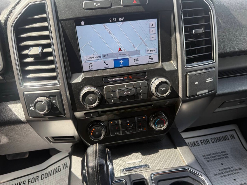 Ford F-150 Vehicle Full-screen Gallery Image 27