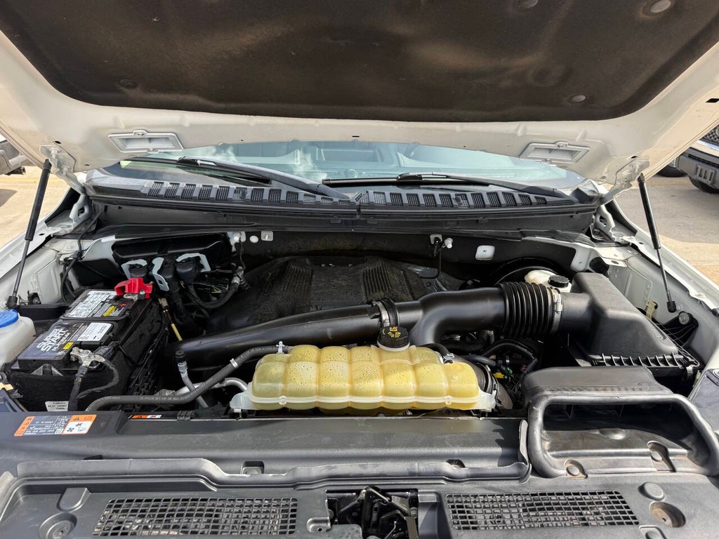 Ford Expedition Vehicle Full-screen Gallery Image 36