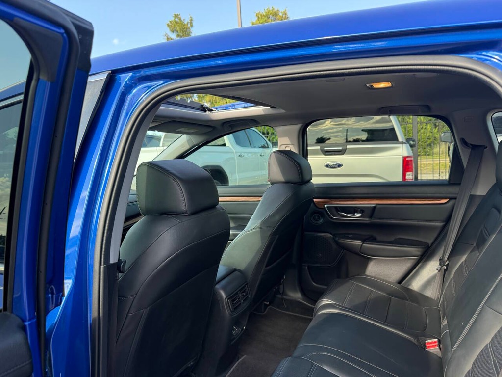 Honda CR-V Vehicle Full-screen Gallery Image 12