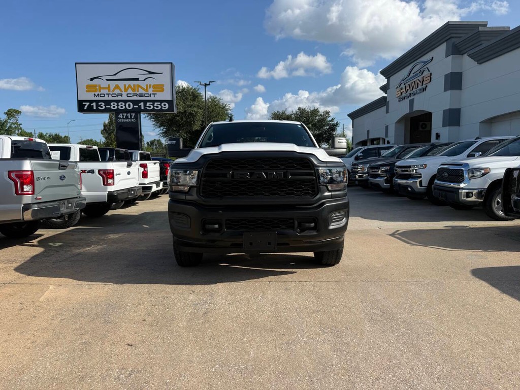Ram 3500 Vehicle Full-screen Gallery Image 41