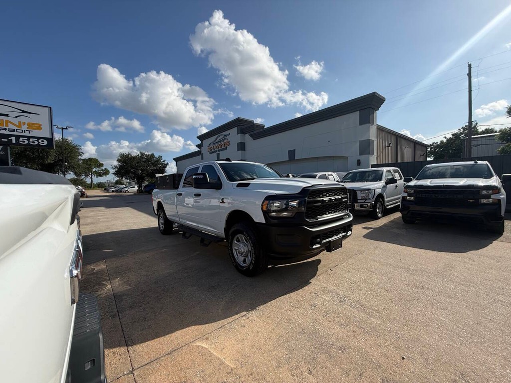 Ram 3500 Vehicle Full-screen Gallery Image 44