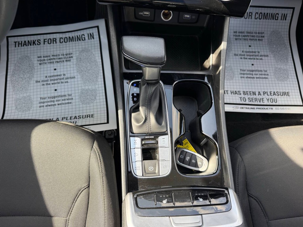 Hyundai Tucson Vehicle Full-screen Gallery Image 28